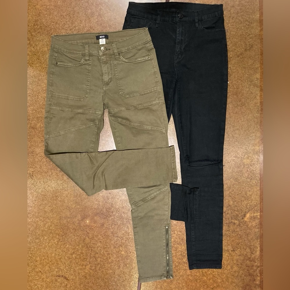 Bundle lot BDG size 26 nice